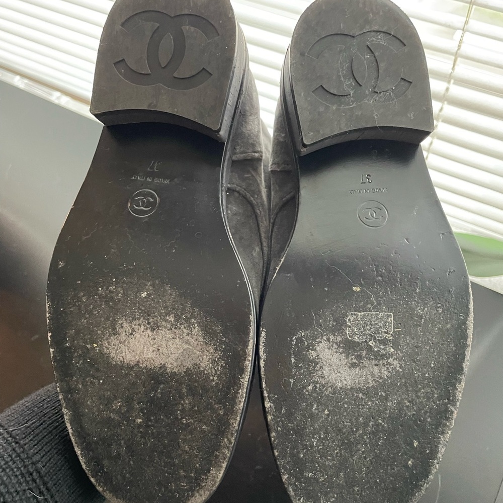 Chanel CC Logo Gray Black Combat Boots Size 37 (6) - Picture 11 of 13